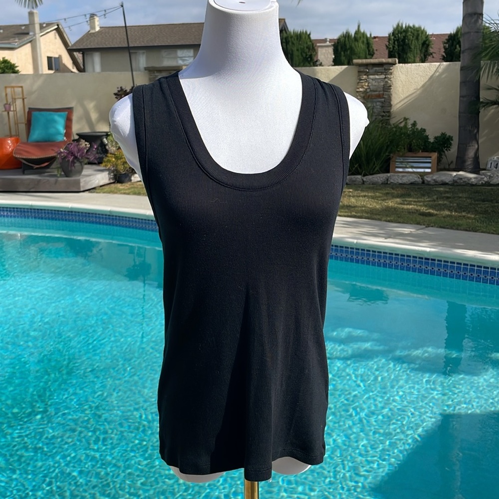 a new day | Black sleeveless t | Size L